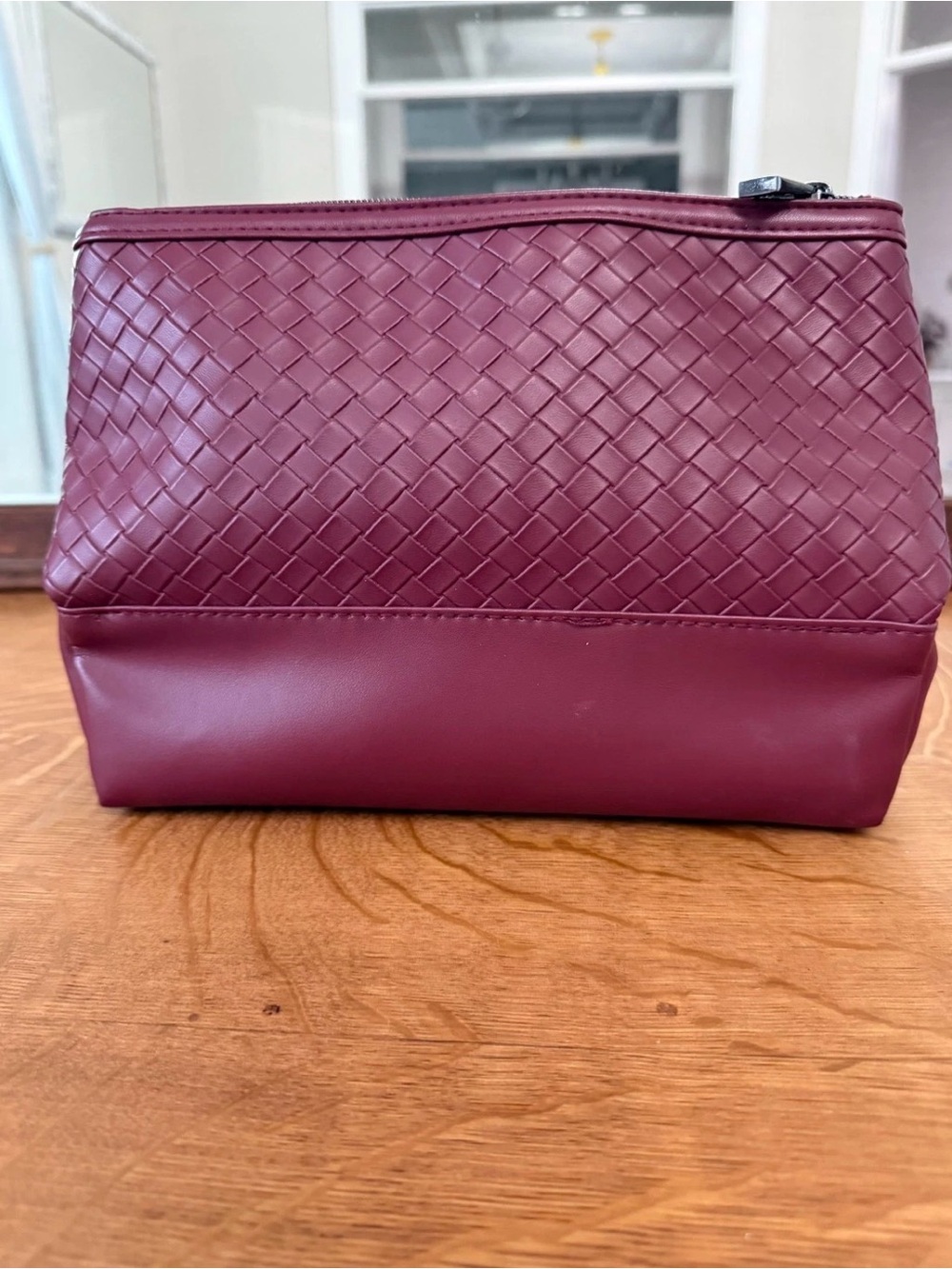 Joan & David Waffle Weave Toiletry Bag Burgundy - Picture 1 of 8